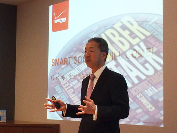 Photo: Verizon Japan's President Tomoyuki Hirate